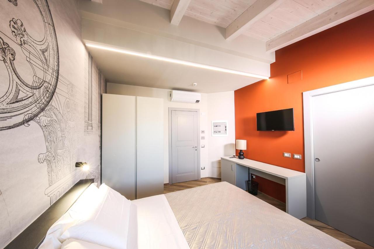 Vicolo Malavolta 7 Rooms And Suites Pedaso Eksteriør bilde