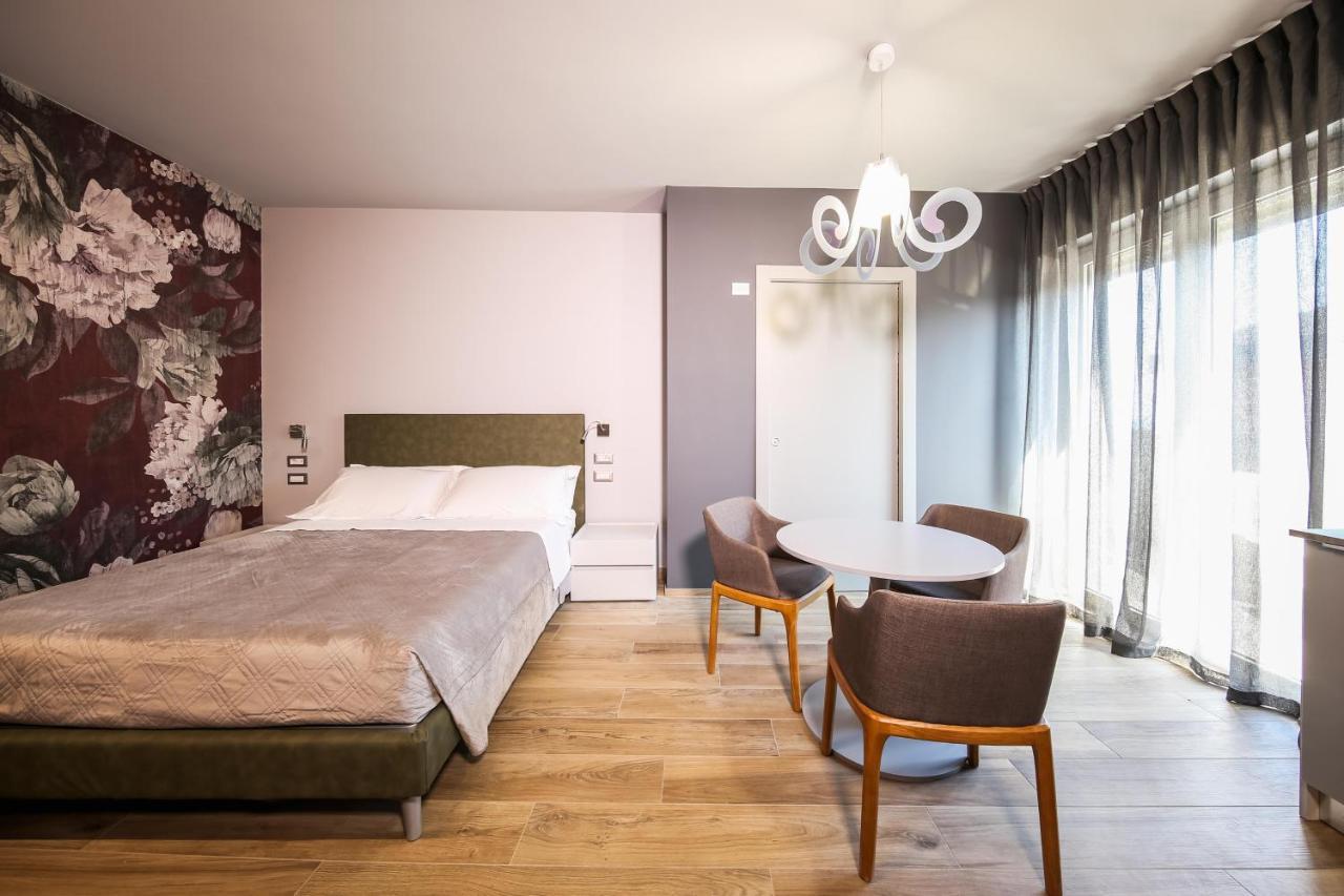 Vicolo Malavolta 7 Rooms And Suites Pedaso Eksteriør bilde
